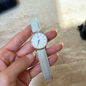 Women’s MVMT watch